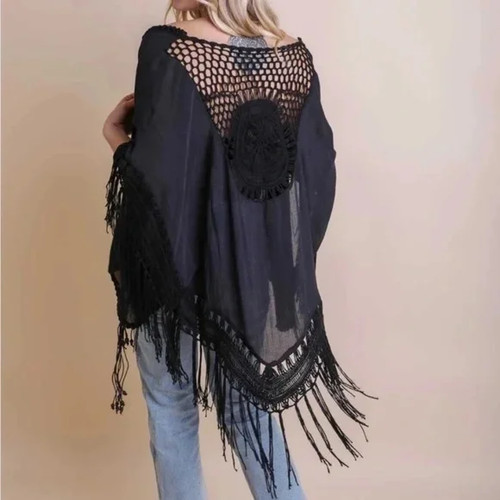 Black crochet medallion tassel - black,